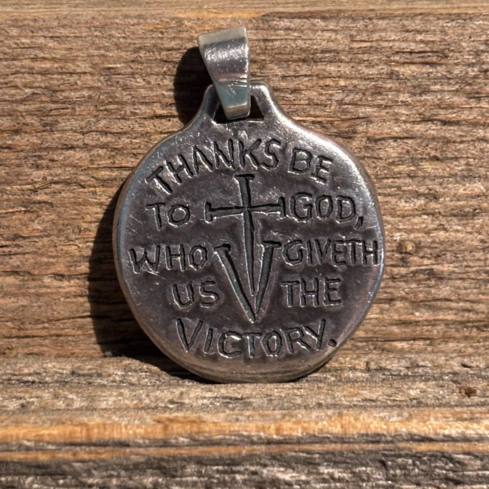 James Avery “Thanks be to God” Inspirational Silver 925 Medallion Retired Design